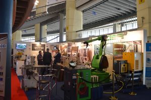 ligna high tech bifesim 2016 2 300x199 LIGNA HIGH TECH BIFESIM 2016 1